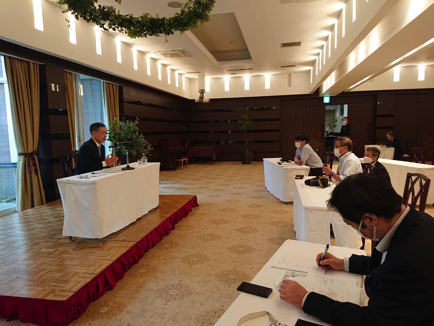 土屋みちおの軽井沢町町長選への立候補記者会見